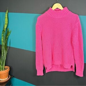 Vibrant Pink Knit Crew Neck Sweater 100% cotton